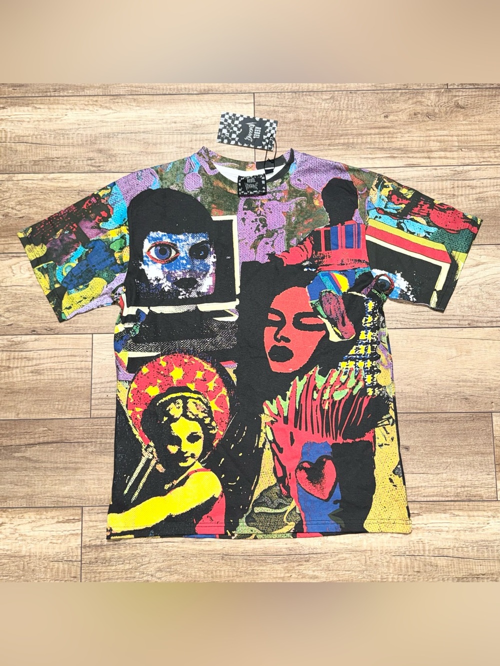 Rebel Vengeance Streetwear Colorful Art Mural Big Face Graphic T Shirt Adult M